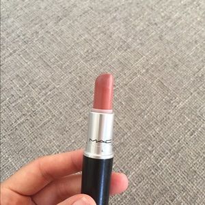 Mac Lipstick Velvet Teddy Matte